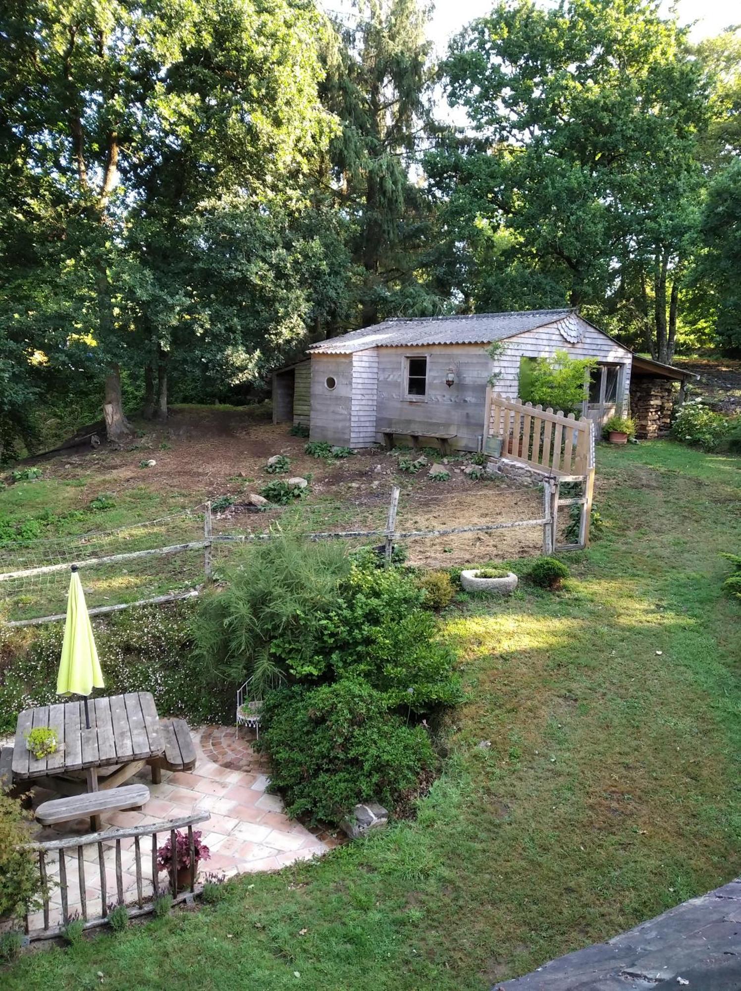 Maison Dans Un Environnement Boise Tres Calme Morlaix Exteriör bild